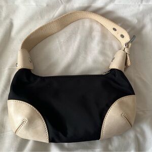 Brandy Melville Black and Cream Shoulder Bag